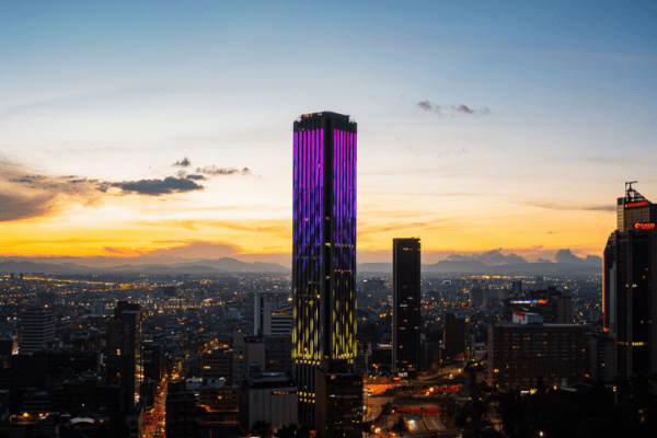 Bogotá, la capital de Colombia, muchas veces llamada la Atenas Suramericana