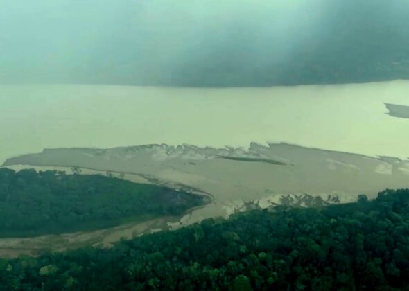 01. Río Guaviare 01. Río Guaviare