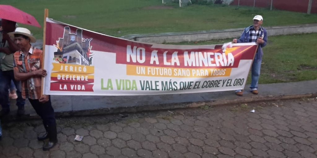 Desde sus inicios, las comunidades se opusieron al proyecto Quebradona.